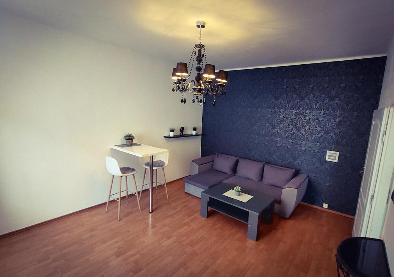 Prague 7Days Apartments - Free Parking Bagian luar foto